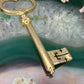 14 karaat gouden sleutel hanger